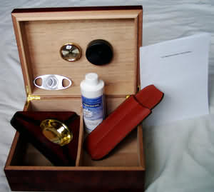 25 Cigar Humidor Starter Kit